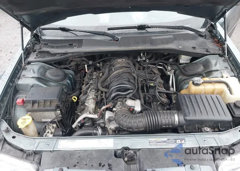 2005 Chrysler 300C from USA, damaged, VIN 2C3AA63H15H566228